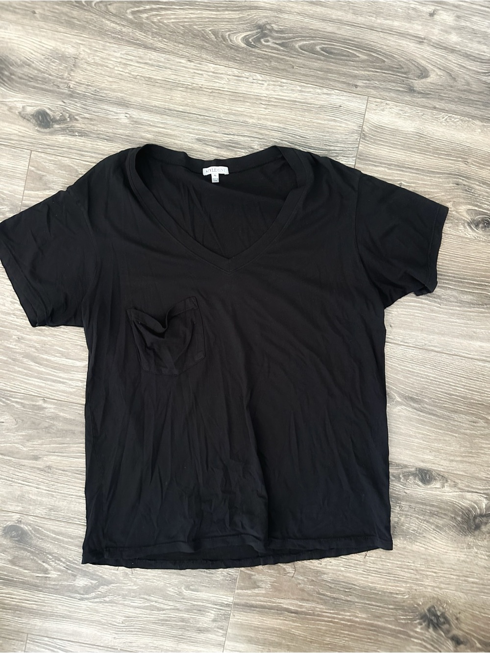 StyleMint Black V-Neck Short Sleeve Pocket Tee